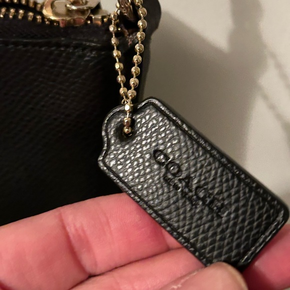 Coach crossbody - Picture 3 of 5